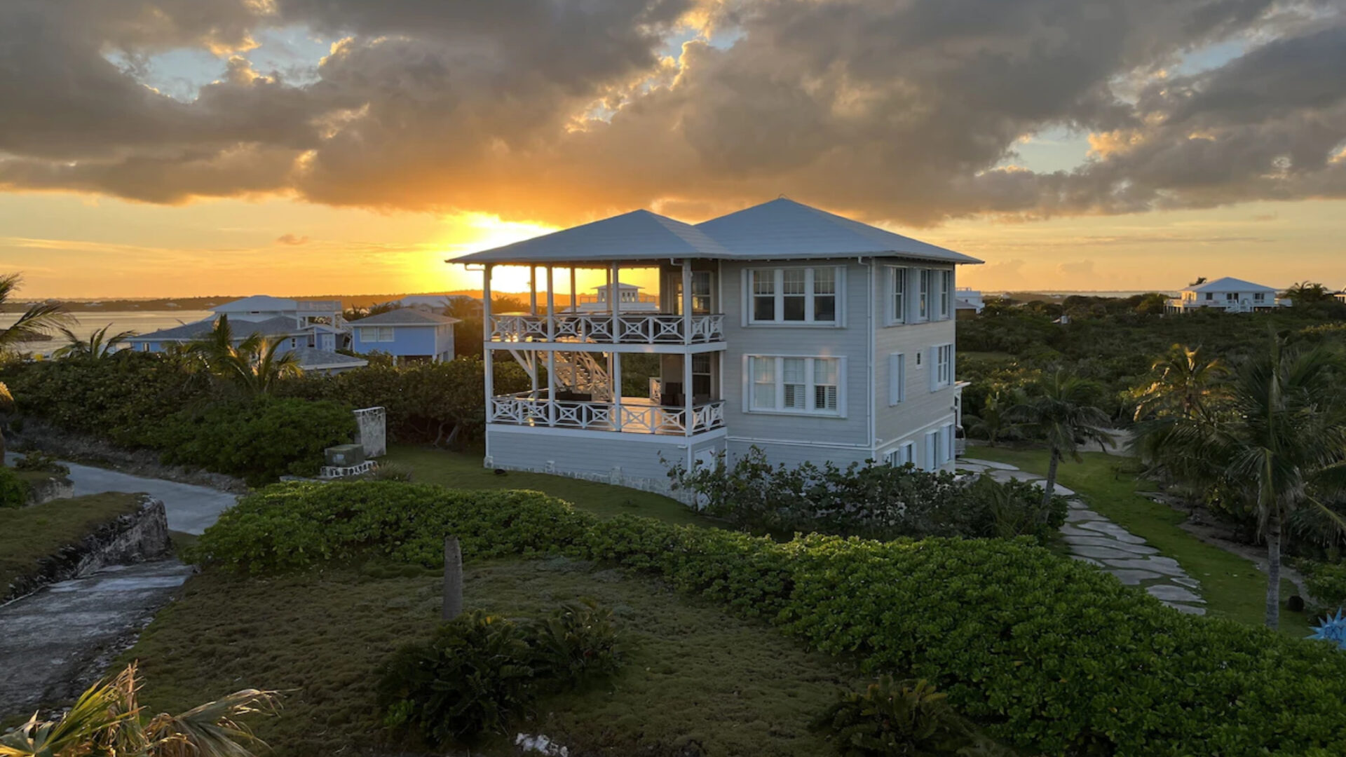 SKY HIGH ELBOW CAY